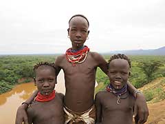 Ethiopia : The Karo People of the Omo River Valley