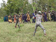 Surma stick-duelling, stickfighting : Donga