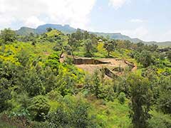 Lalibela : Rock-Hewn Churches ( UNESCO World Heritage Site ) 