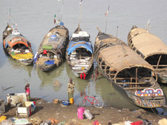 The bank of the Niger River in Mopti