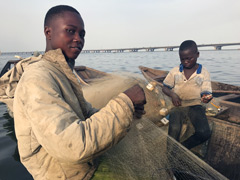Even the very young men of Makoko are fishermen !
