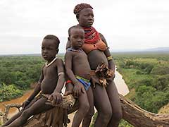 Ethiopia : The Karo People of the Omo River Valley