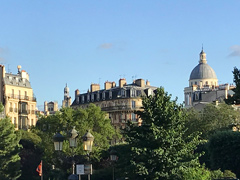 Notre-Dame de Paris Cathedral : surroundings.