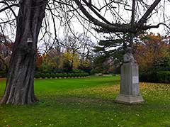 the Garden of Luxemburg ( Le Jardin de Luxembourg ) 