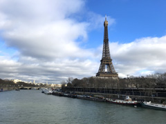La Tour Eiffel vue du Pont de Bir-Hakeim