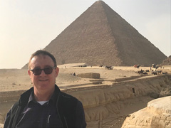 メンフィスとその墓地遺跡：ギザのピラミッド