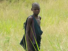 エチオピア：コーディネーターのロケ現場からの写真：スルマ族：スリ族