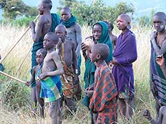 エチオピアロケ：コーディネーターの撮影現場からの写真：スルマ族